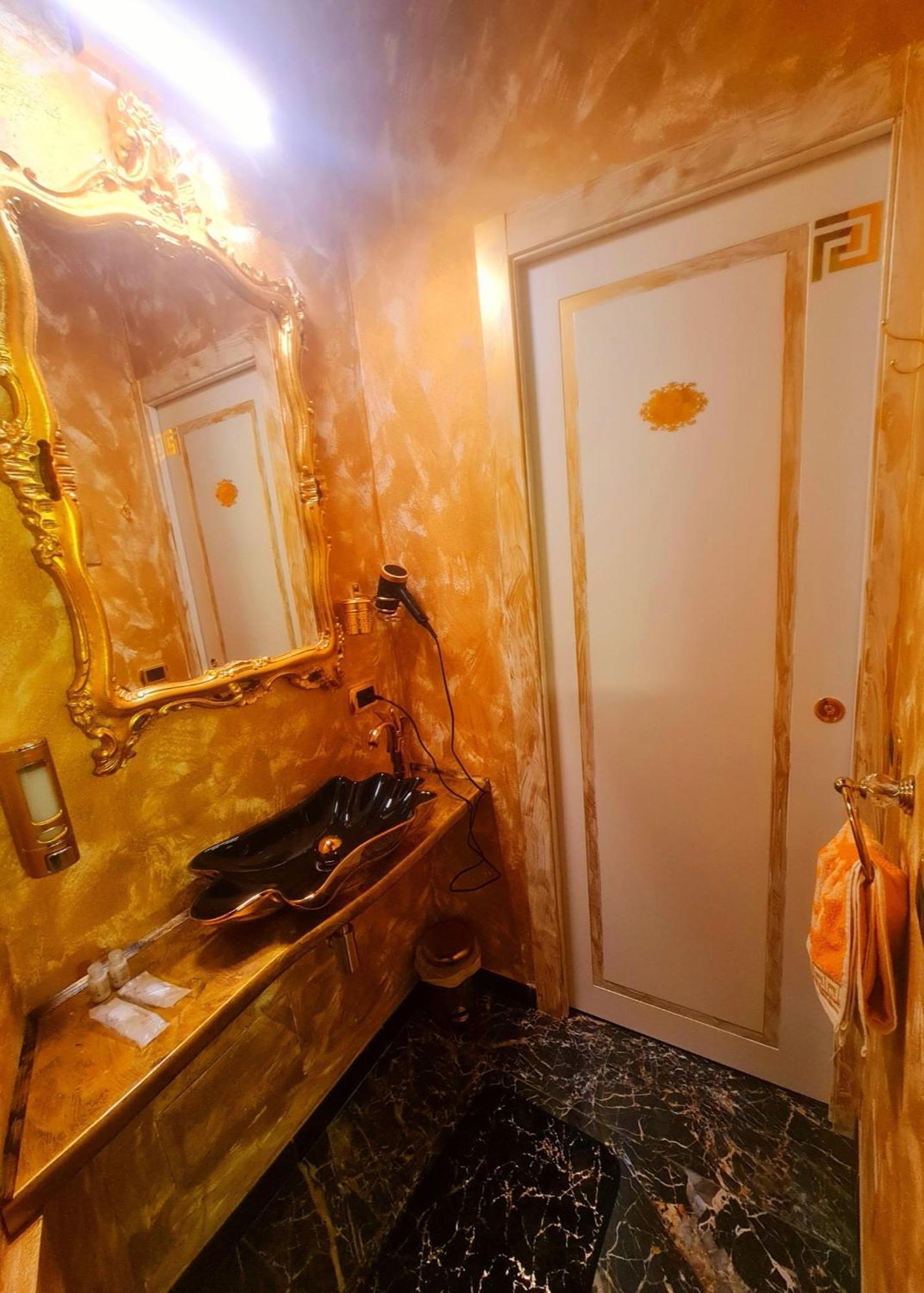 Suite Caravaggio Albavilla Exteriör bild